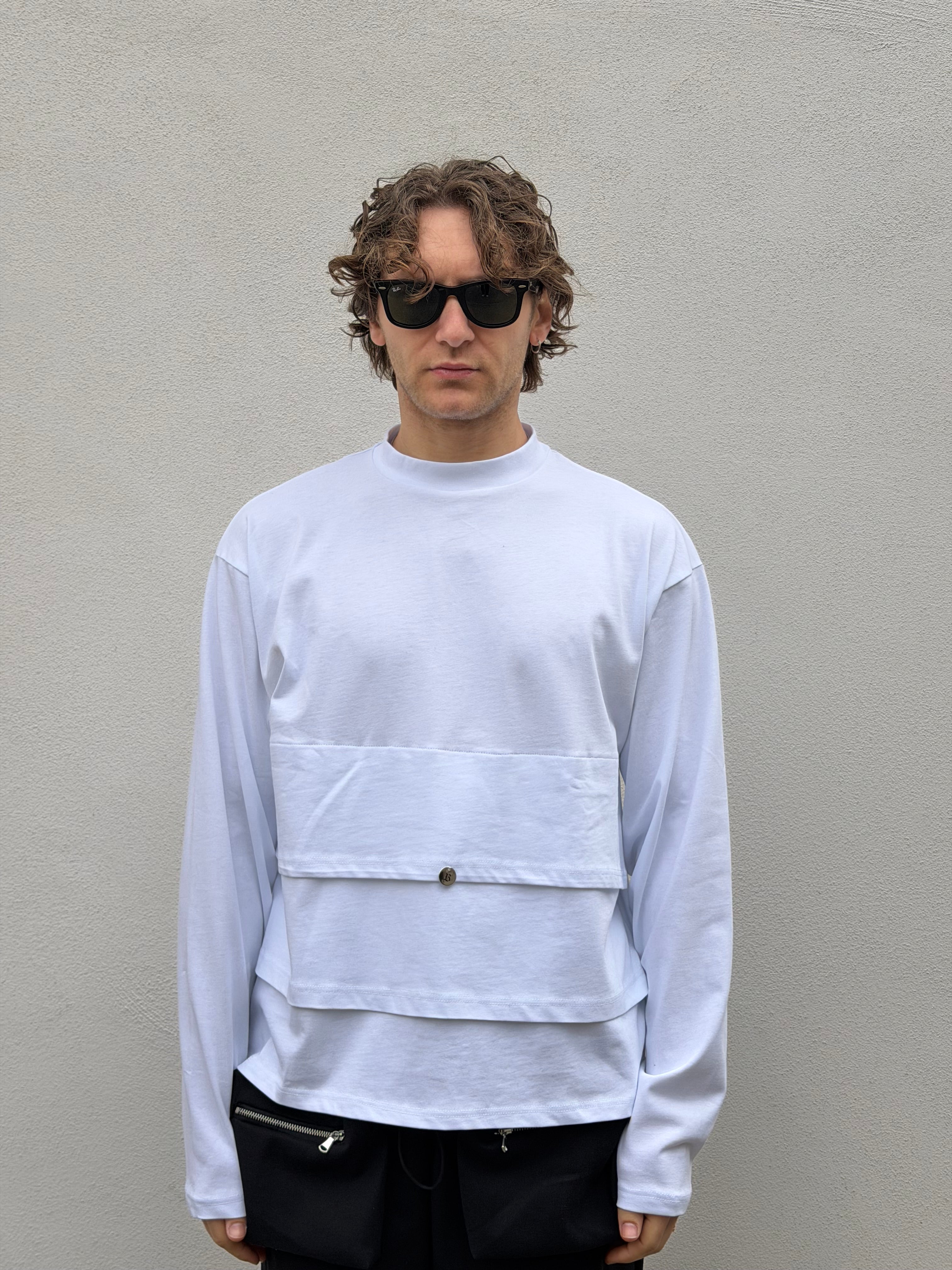 LONGSLEEVE BLACK CIRCUS